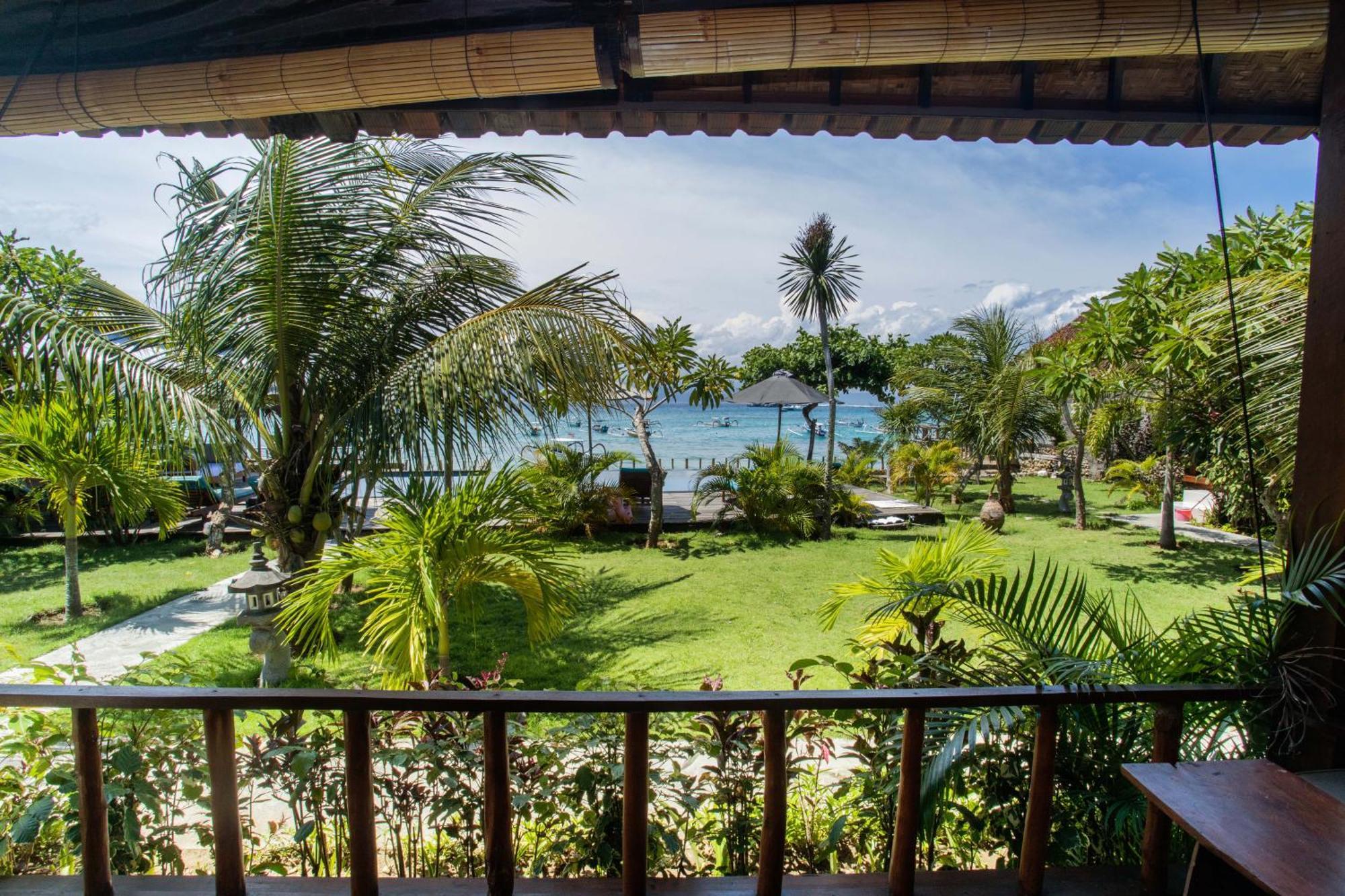 D'Muncuk Huts Lembongan Hotel Exterior foto